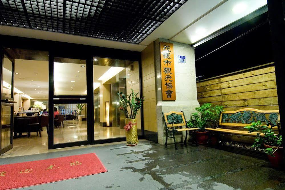 Unique Hotel Hualien Exterior foto